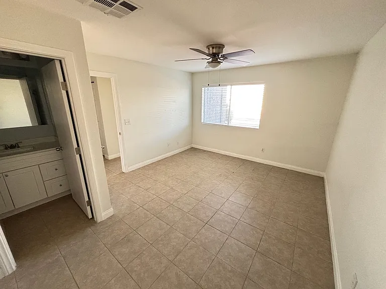 8600 W Charleston Blvd #1129 — Photo 11