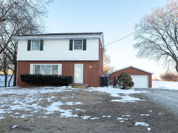 4001 114th St, Urbandale, IA 50322