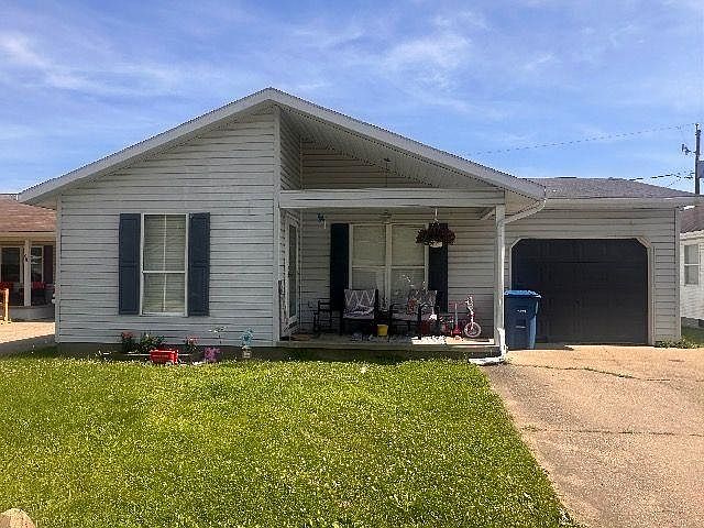 1st image of 63 River Dr
