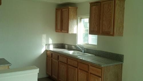 1st image of 10219 Darby Ave APT 2