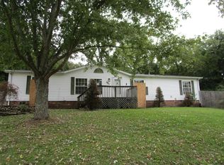 937 New Haven Rd, Lancaster, KY 40444