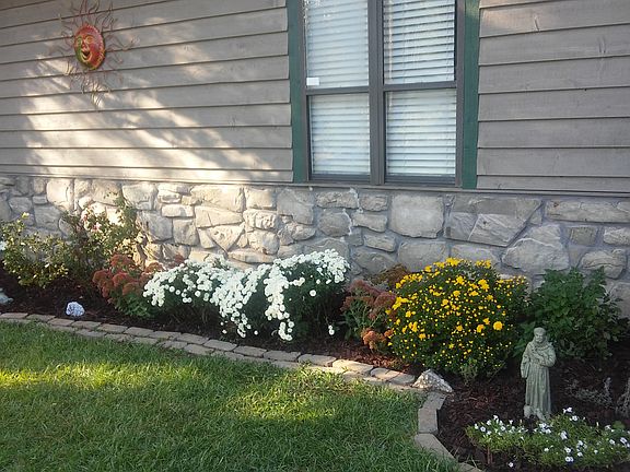 Front flower bed