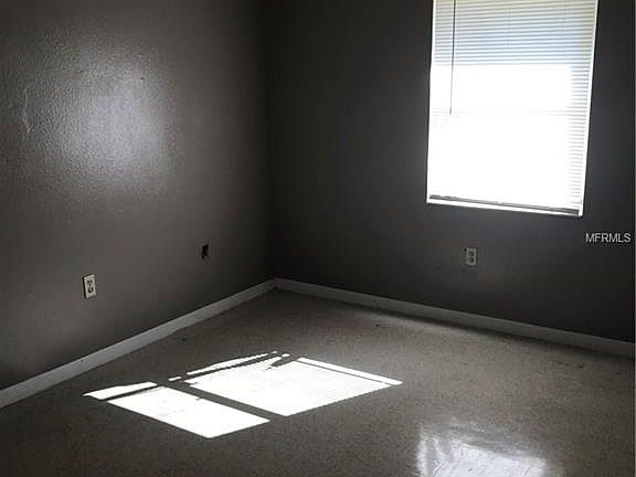 3rd image of 101 Lake Hunter Dr APT 19