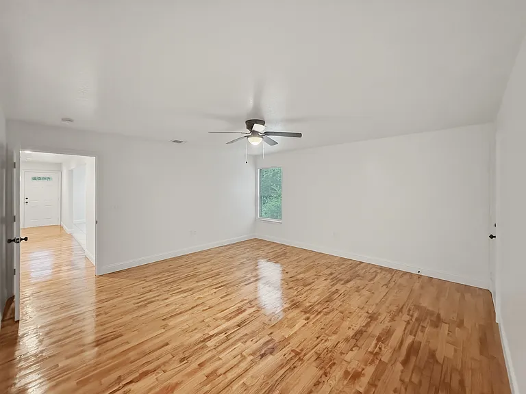 1020 Corral Dr — Photo 11