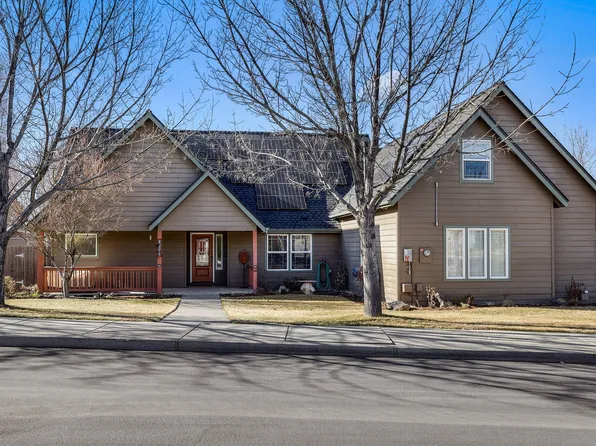 2335 NW 21st Ct, Redmond, OR 97756