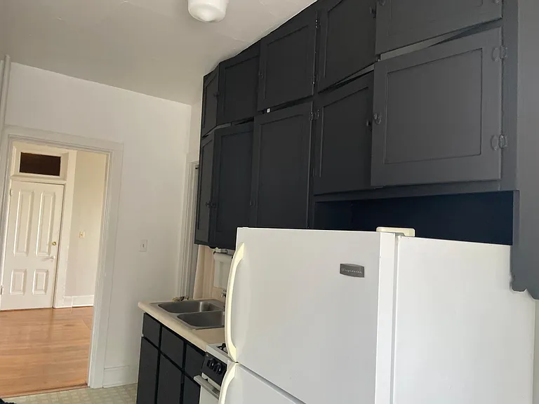 325 W Jackson St #2-S — Photo 4