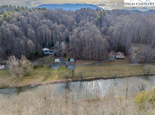 8 and 9 Haven Ridge Road, Lansing, NC 28643