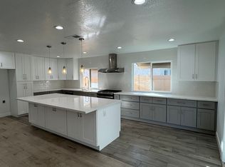 5848 Equestrian Ct, Chino, CA 91710