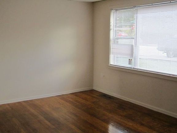 5th image of 617 Highland Ave