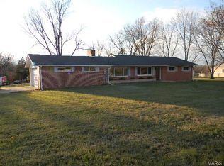 1766 Neff Rd, Saint Clair, MO 63077