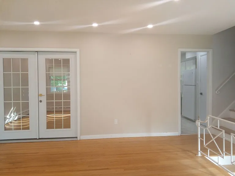 345 Raritan Rd — Photo 9