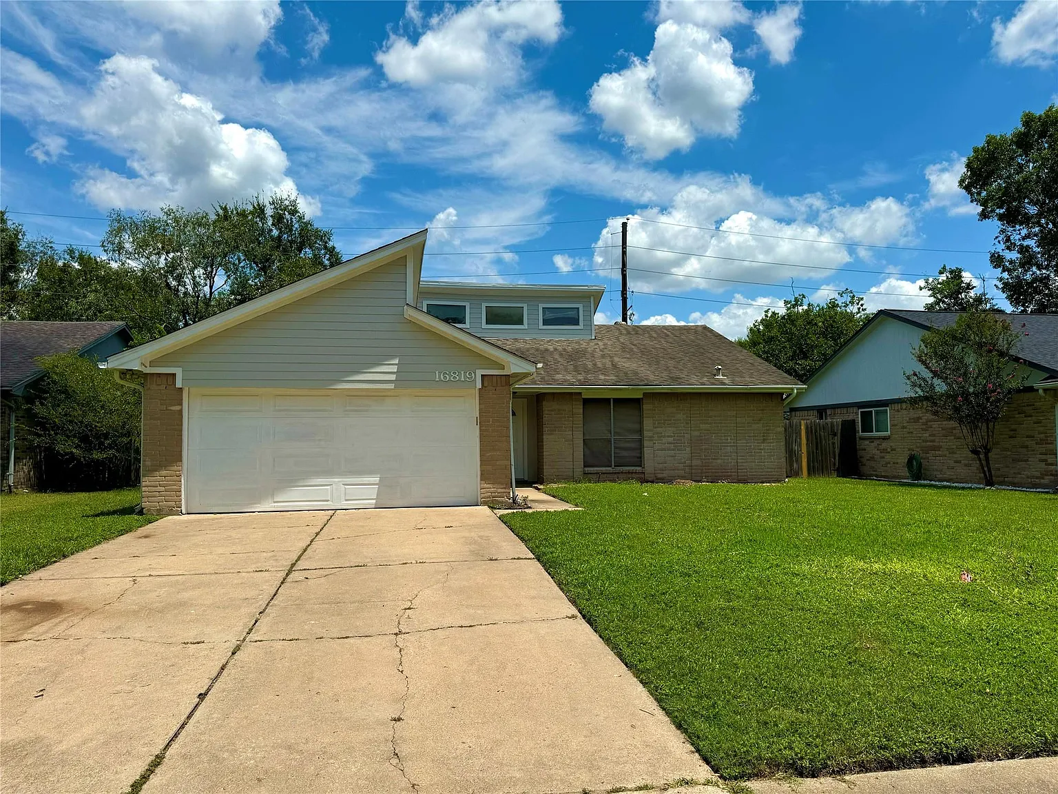 3 bed, 2.0 bath, 1434 sqft, $1,795 — Photo 1