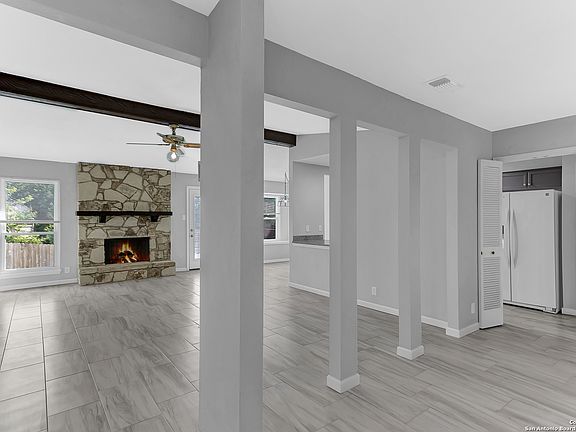 2nd image of 114 DEERGLEN