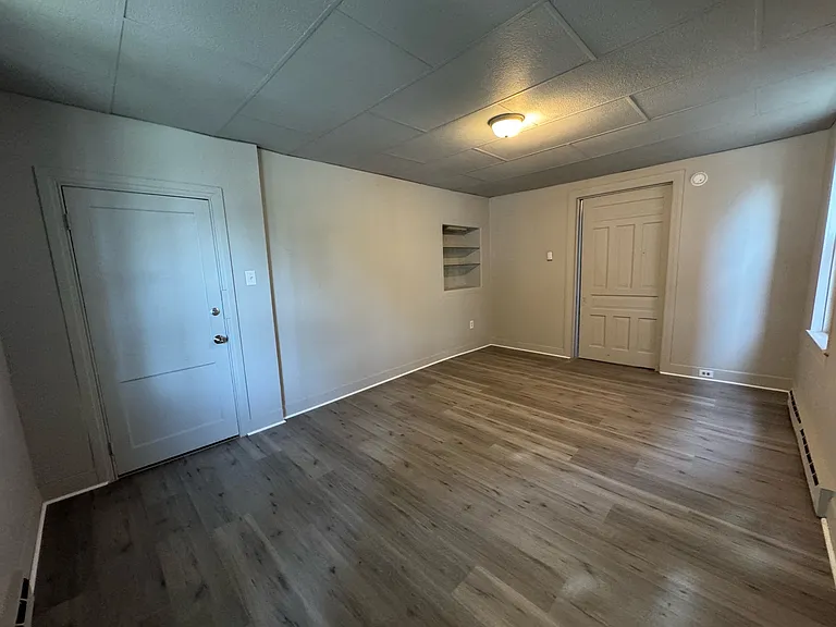 821 N George St #1 — Photo 12