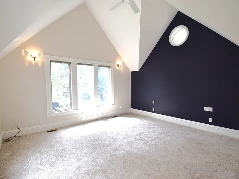 2105 S Fillmore St — Photo 38