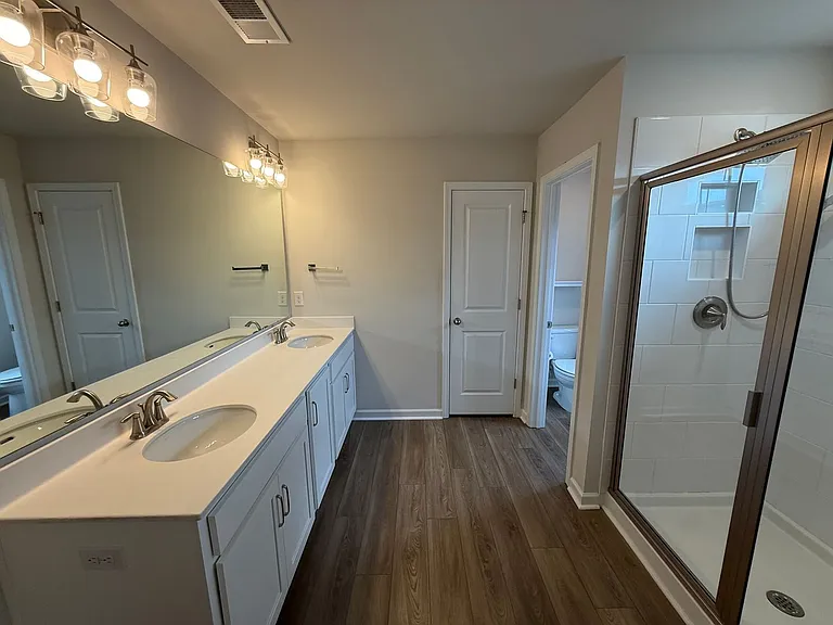 219 Winding River Dr — Photo 27