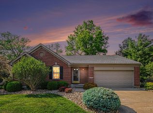 1540 Thornberry Rd, Amelia, OH 45102