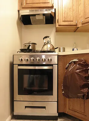 Rented by City Connections Realty | media 64