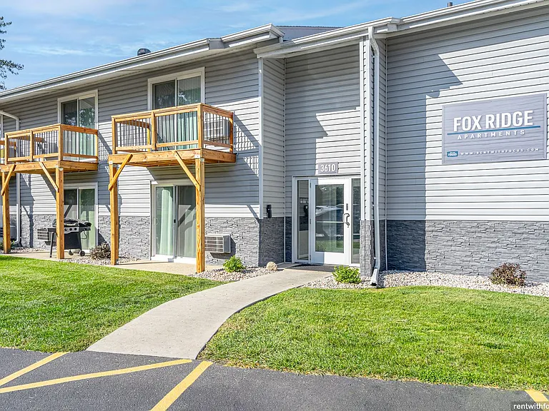 3610 W Spencer St — Photo 11