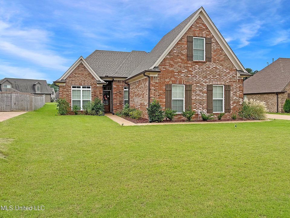 1st image of 4580 Spike Ln