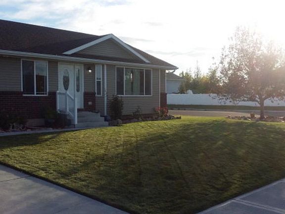 4th image of 3016 E Brettonwood Dr