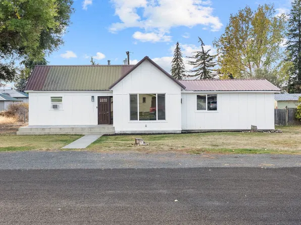 1207 Washington St, Davenport, WA 99122