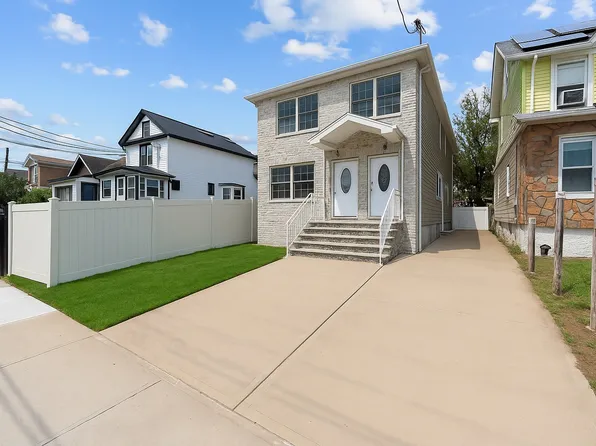 174-43 125th Avenue image 2 of 21