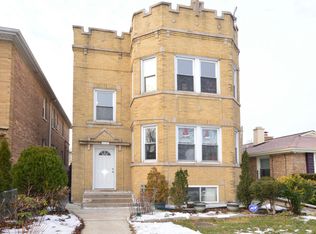 6030 N Oakley Ave, Chicago, IL 60659