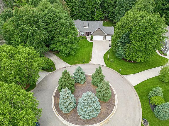 4th image of 7063 Highland Dr W