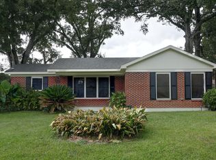 213 Attakapas Rd, Lafayette, LA 70501