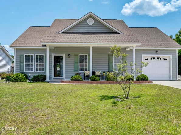 112 N Palm Drive, Winnabow, NC 28479