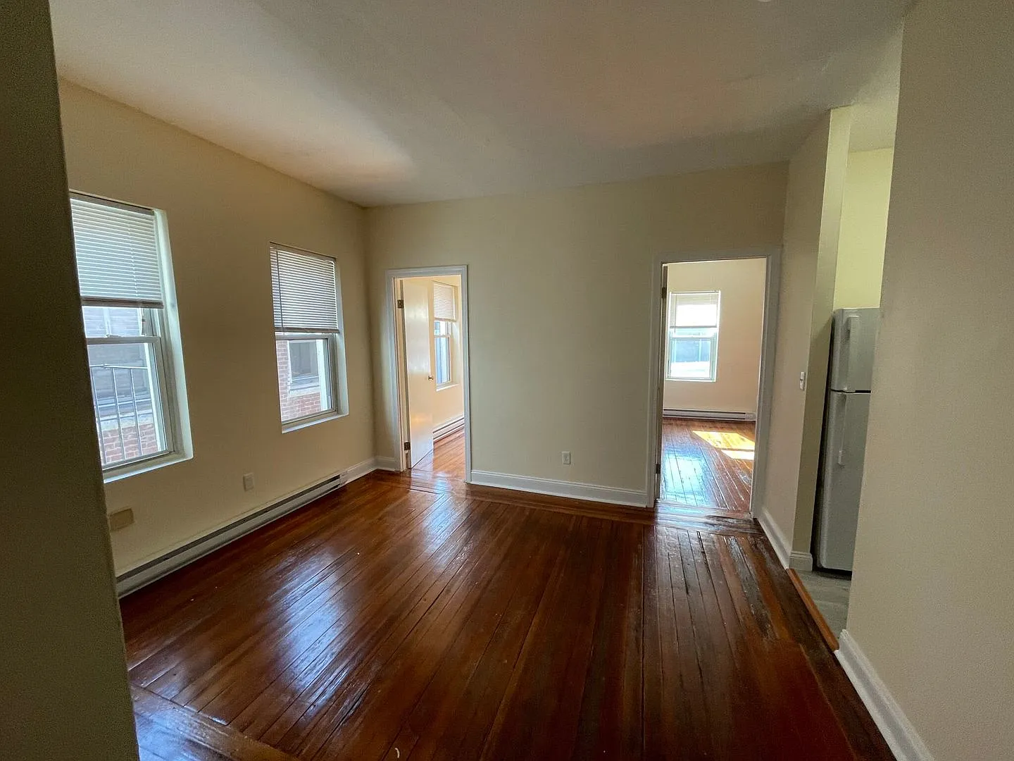 886 Huntington Ave #4D Boston MA 02115 — Photo 1