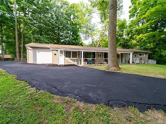 2nd image of 2656 Longwood Dr