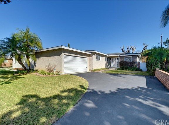 2nd image of 5502 Canehill Ave