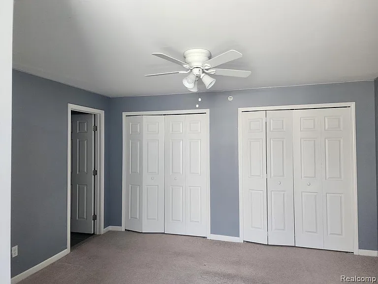 18106 Addington Dr — Photo 29