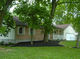 927 Hickory Rd, Lawrenceburg, IN 47025