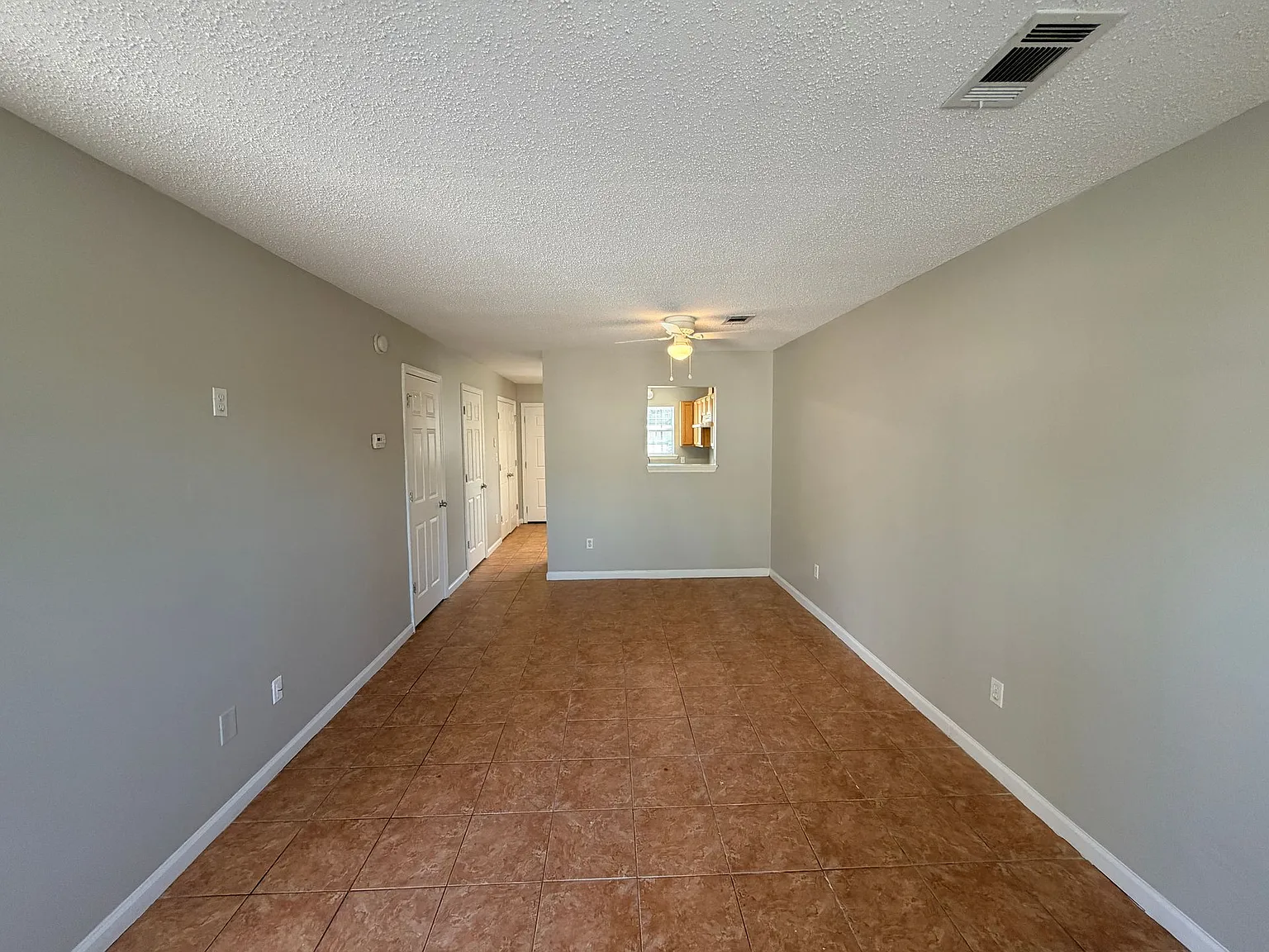 Sign Today Get Your Second Month's Rent 2 Bed/ 2.5 Bathroom Townhome In Remerton, Ga — Photo 3