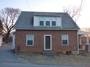 125 E Springville Rd, Boiling Springs, PA 17007