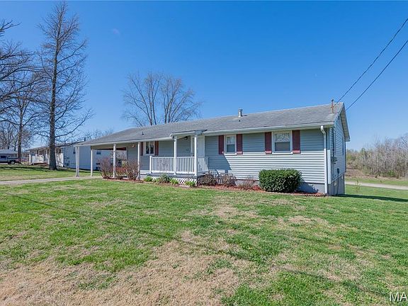 3rd image of 526 Strohbeck Ln