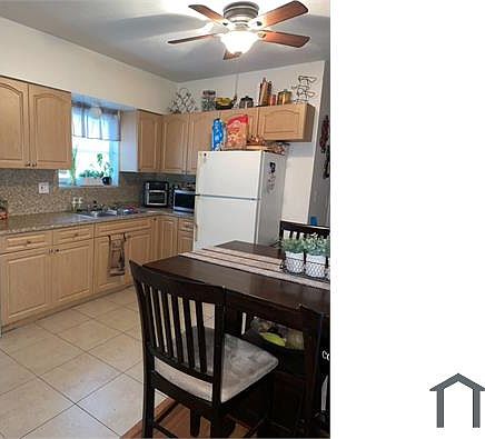 2nd image of 11225 NE 12th Ave #11225