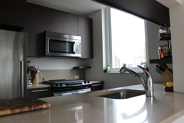 Rented by The Continental | media 11