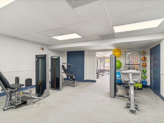 5th image of 4018 W Vine St #515