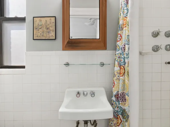 176 West 87th Street image 17 of 20