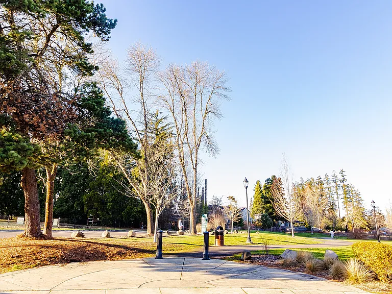 Bonnie Brae Apartments - Beaverton Oregon