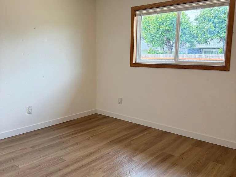 602 Ash Ave — Photo 20