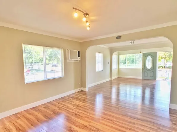 256 B St, Hayward, CA 94541