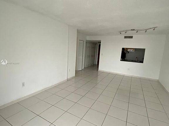 5th image of 1666 West Ave APT 504