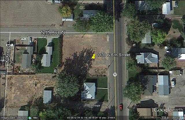 1st image of 544 12th Ave N