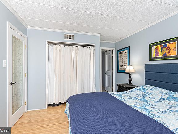 3rd image of 16 62nd St #201