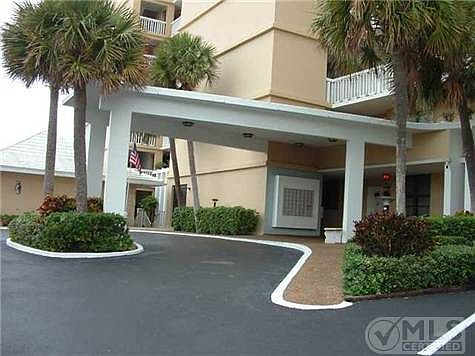 2nd image of 911 Ocean Dr APT 304
